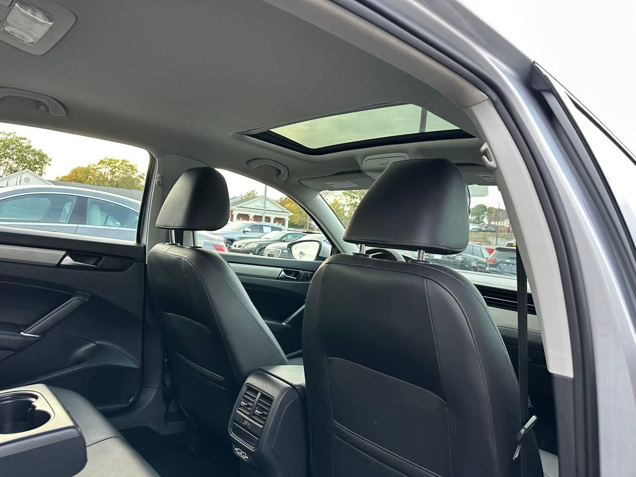 Volkswagen Passat SE 2021