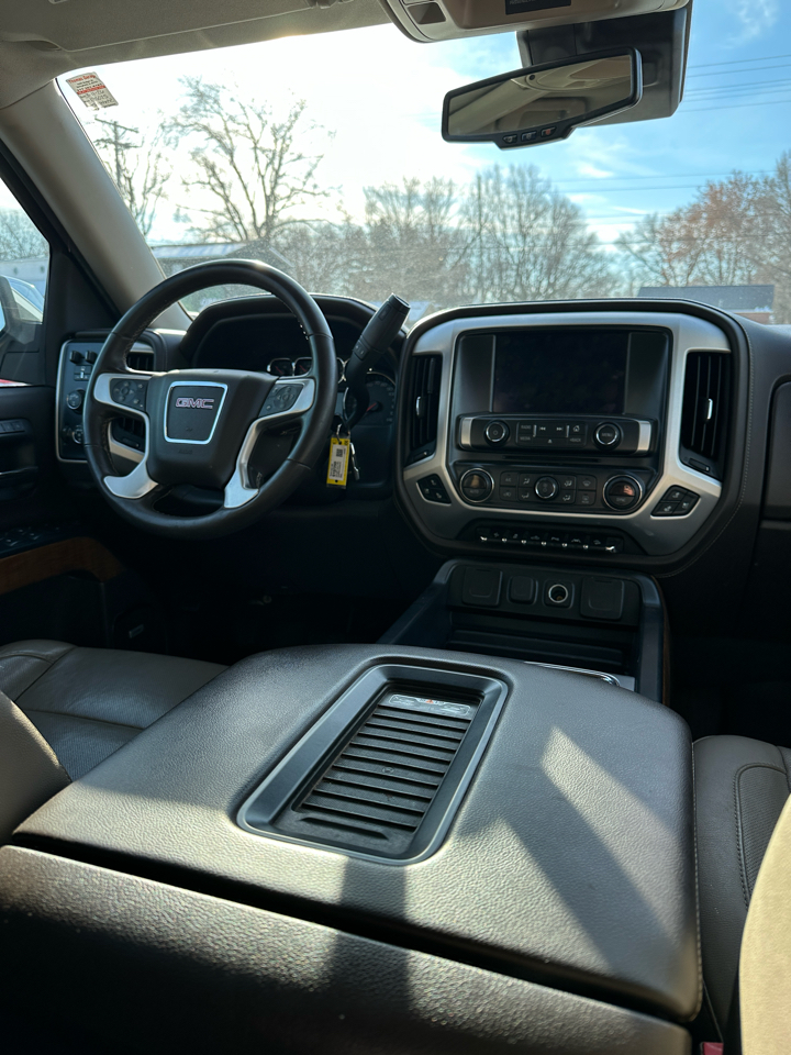 GMC Sierra 1500 SLT Crew Cab  Short Box 4WD 2017