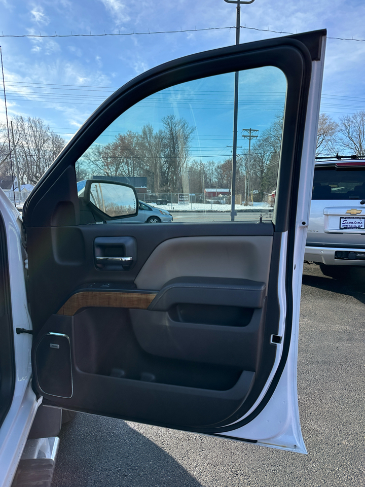 GMC Sierra 1500 SLT Crew Cab  Short Box 4WD 2017