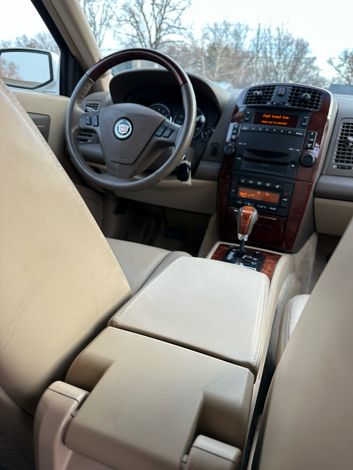 Cadillac SRX V6 2006