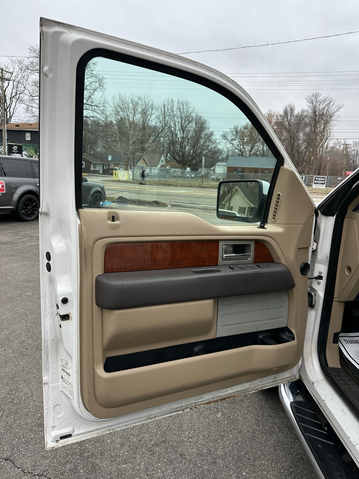Ford F-150 4WD SuperCab 163" Lariat 2010