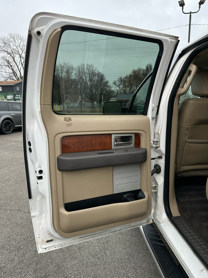 Ford F-150 4WD SuperCab 163" Lariat 2010