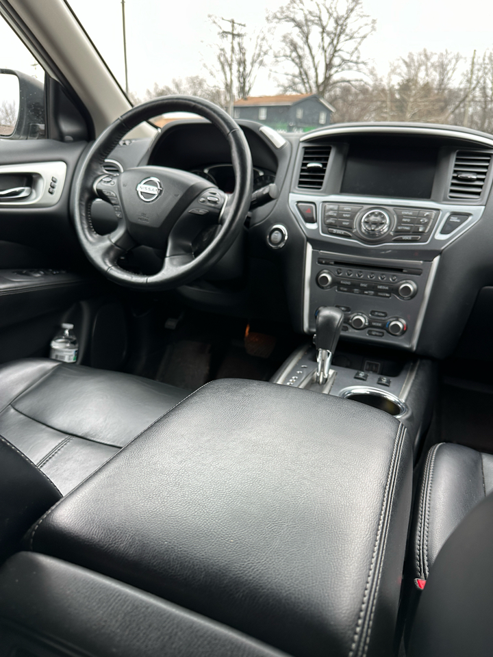 Nissan Pathfinder Platinum 4WD 2018