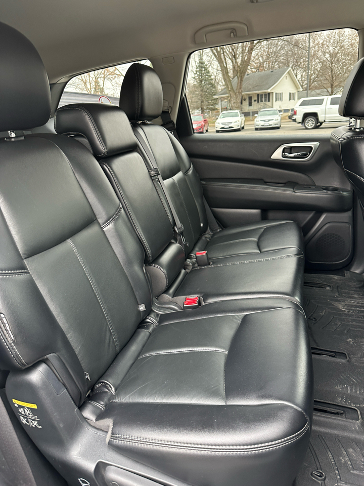 Nissan Pathfinder Platinum 4WD 2018