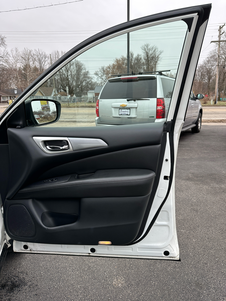 Nissan Pathfinder Platinum 4WD 2018