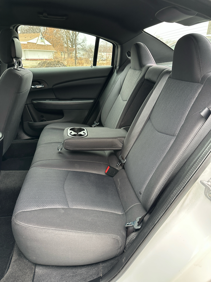 Chrysler 200 Touring 2013