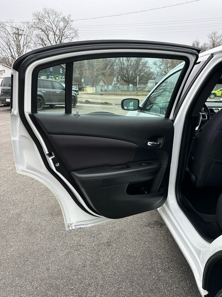 Chrysler 200 Touring 2013