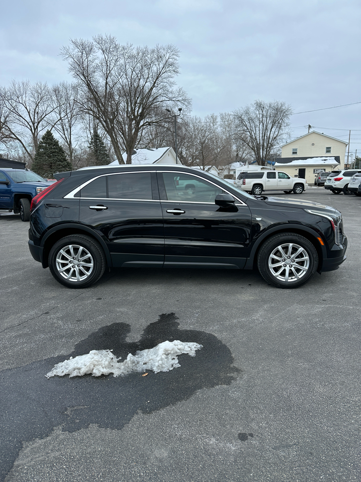 Cadillac XT4 Luxury AWD 2019