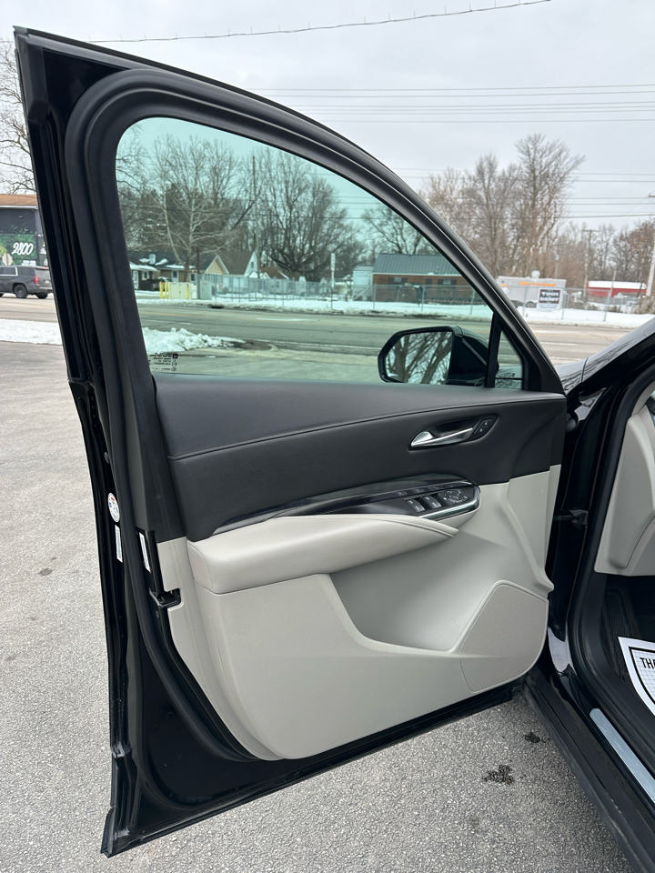 Cadillac XT4 Luxury AWD 2019