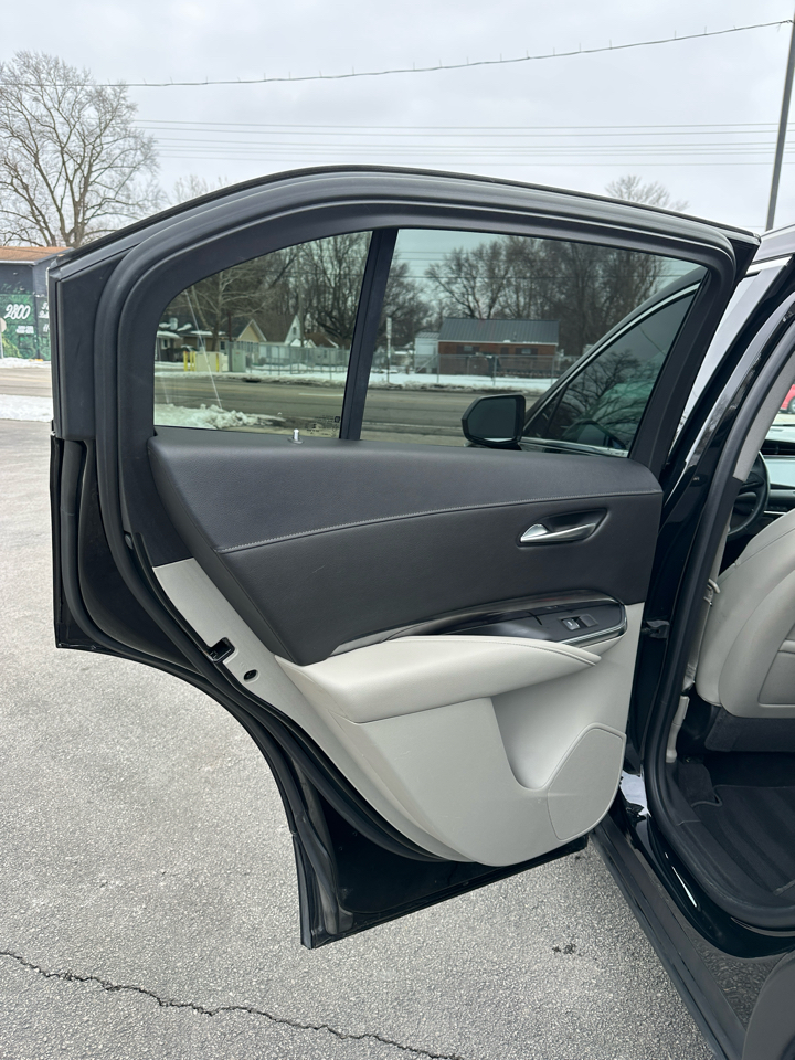 Cadillac XT4 Luxury AWD 2019