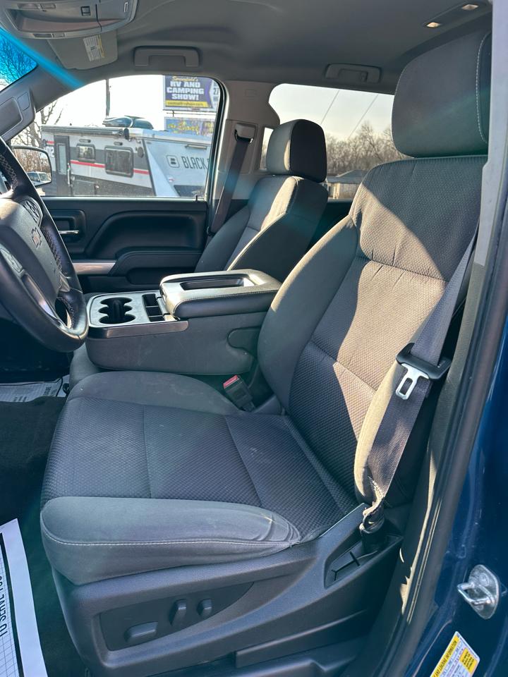 Chevrolet Silverado 1500 4WD Crew Cab 143.5" LT 2015