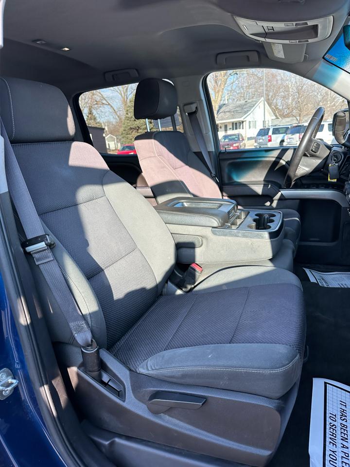 Chevrolet Silverado 1500 4WD Crew Cab 143.5" LT 2015