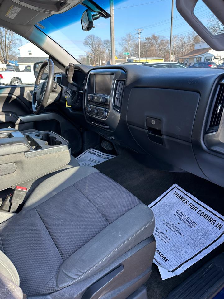 Chevrolet Silverado 1500 4WD Crew Cab 143.5" LT 2015