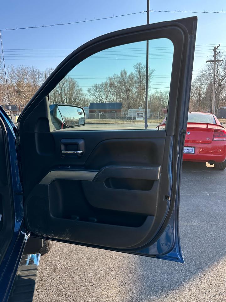 Chevrolet Silverado 1500 4WD Crew Cab 143.5" LT 2015