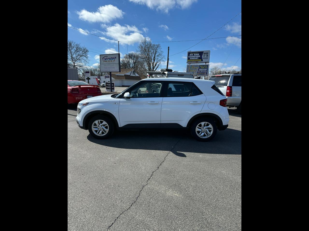 2022 Hyundai Venue SE