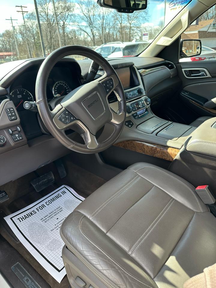 GMC Yukon Denali XL 4WD 2015