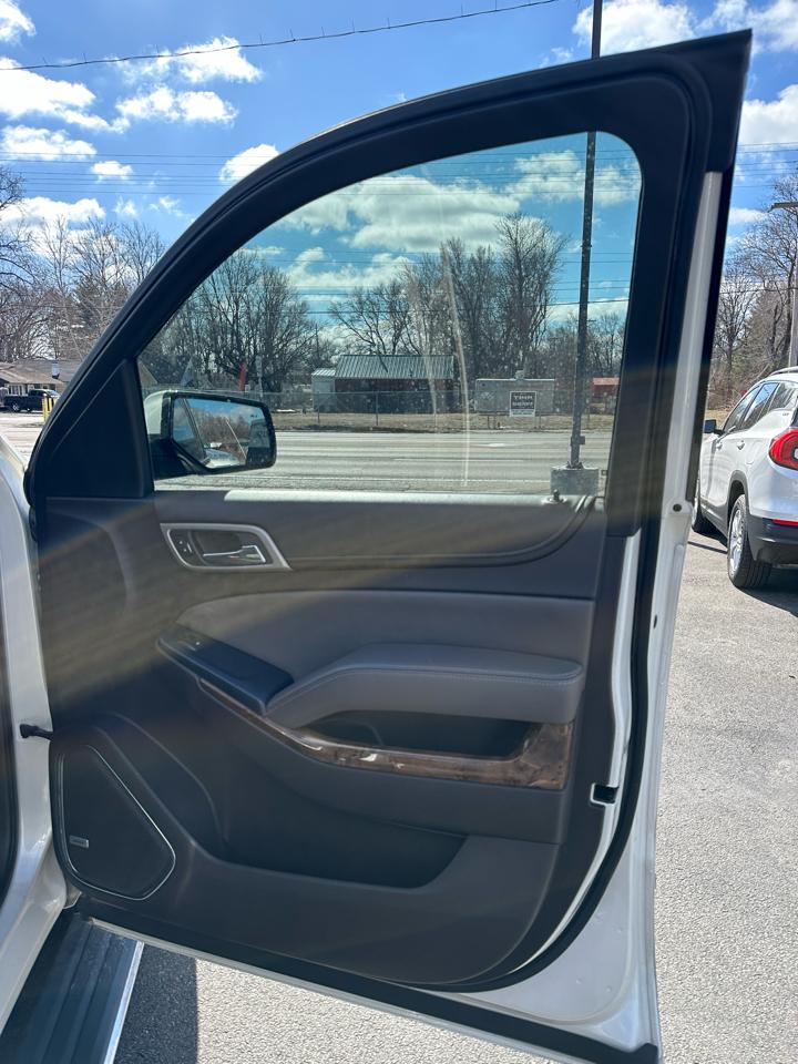 GMC Yukon Denali XL 4WD 2015