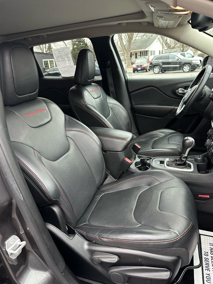 Jeep Cherokee Trailhawk 4WD 2015