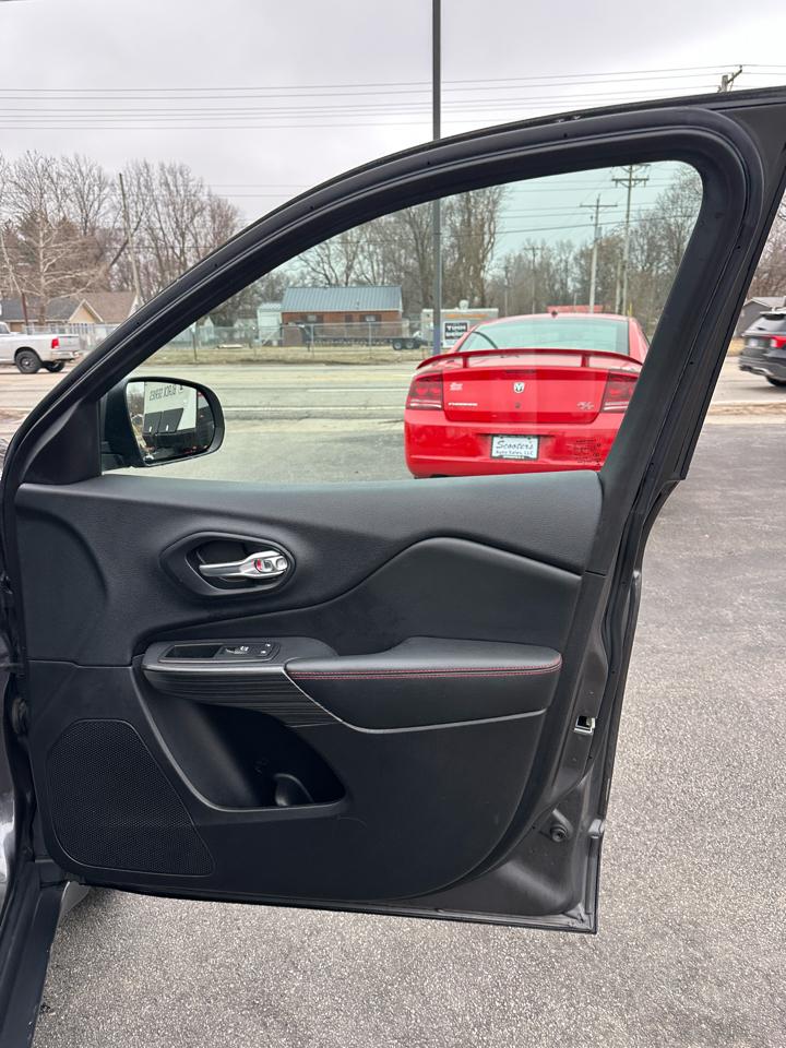 Jeep Cherokee Trailhawk 4WD 2015