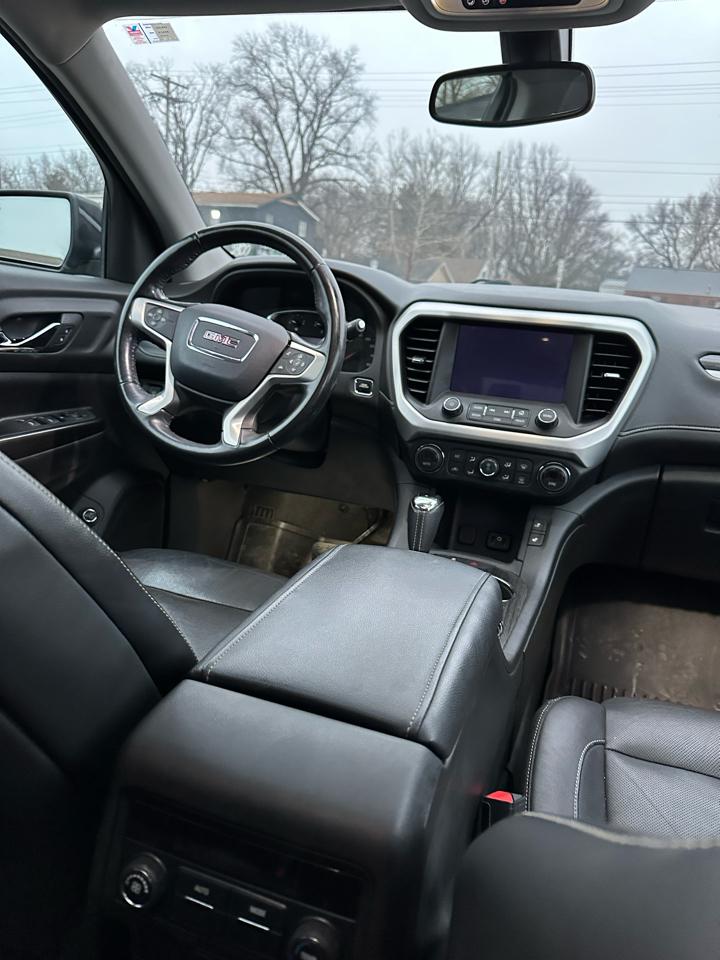 GMC Acadia SLT-1 FWD 2019