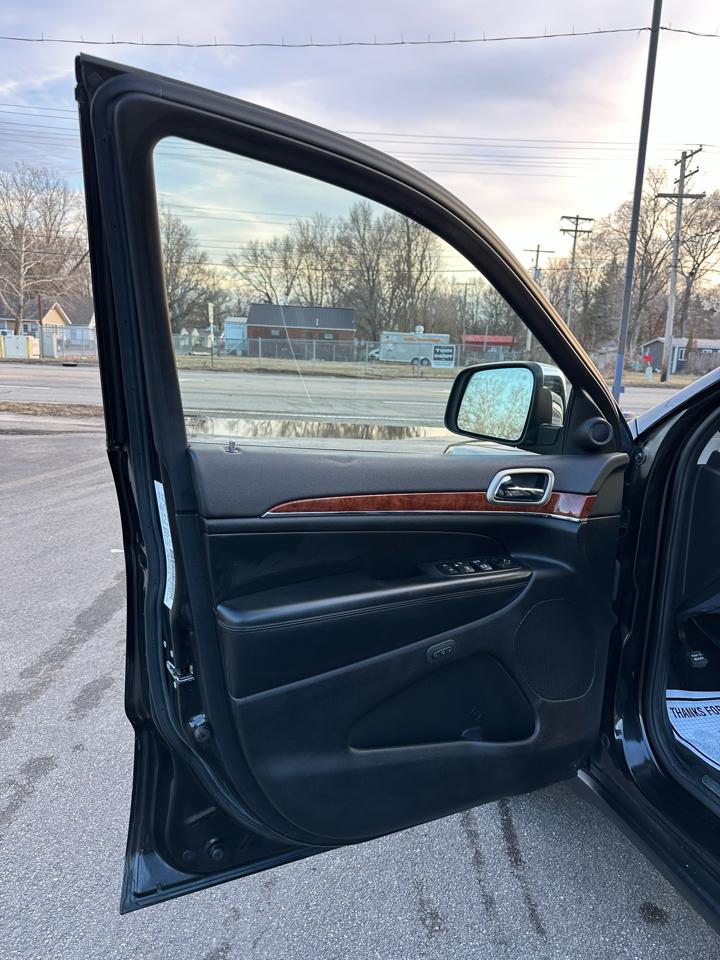 Jeep Grand Cherokee Limited 4WD 2012