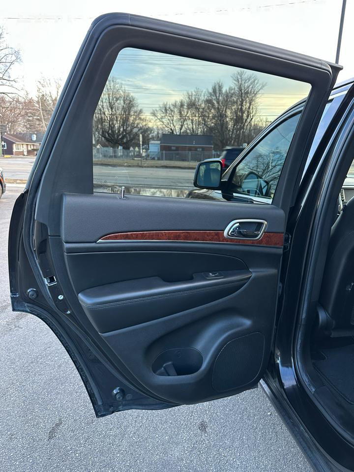 Jeep Grand Cherokee Limited 4WD 2012