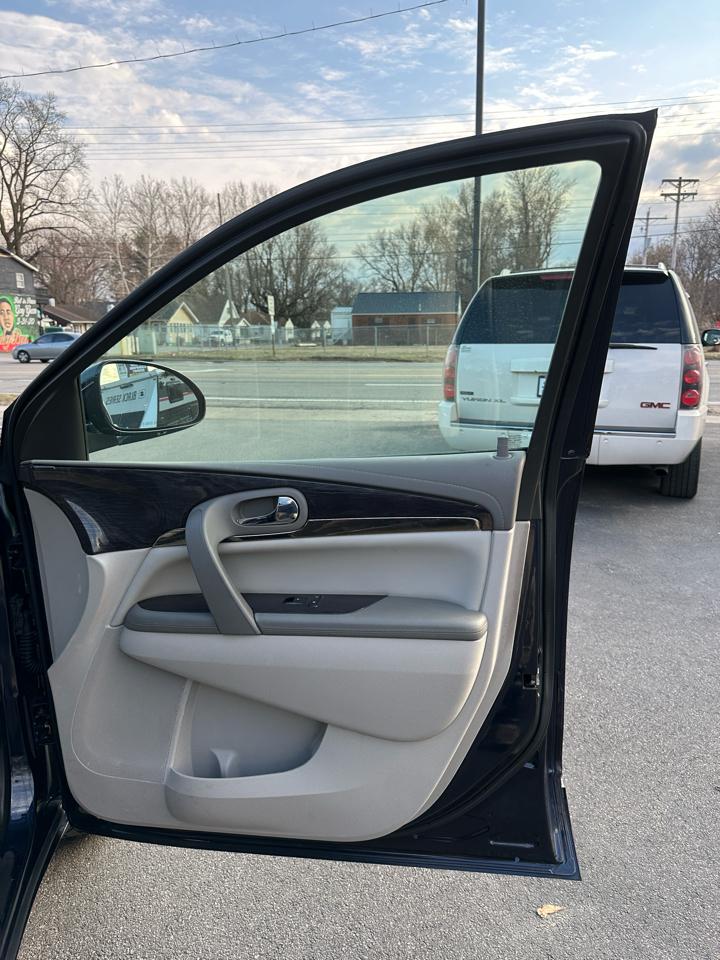 Buick Enclave Convenience FWD 2017