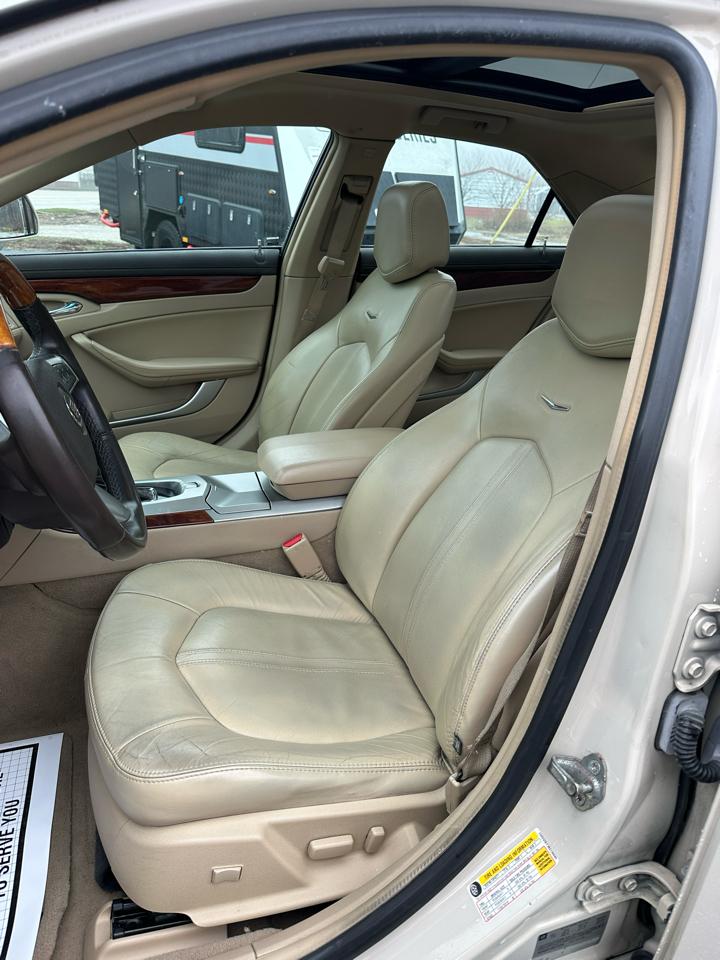 Cadillac CTS 3.0L Luxury AWD 2011