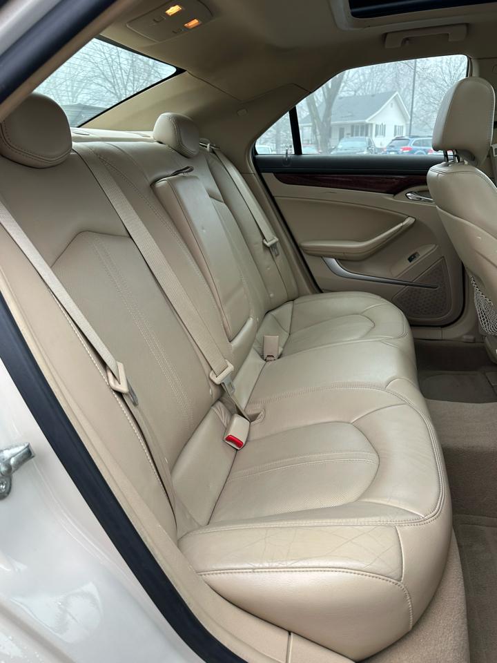 Cadillac CTS 3.0L Luxury AWD 2011