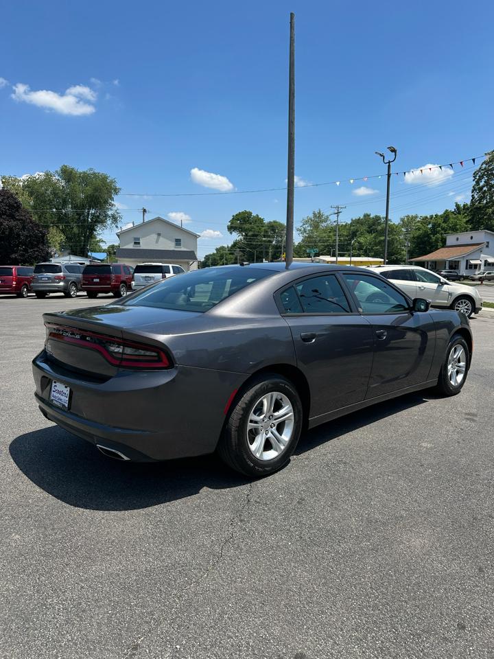 Dodge Charger SE 2015