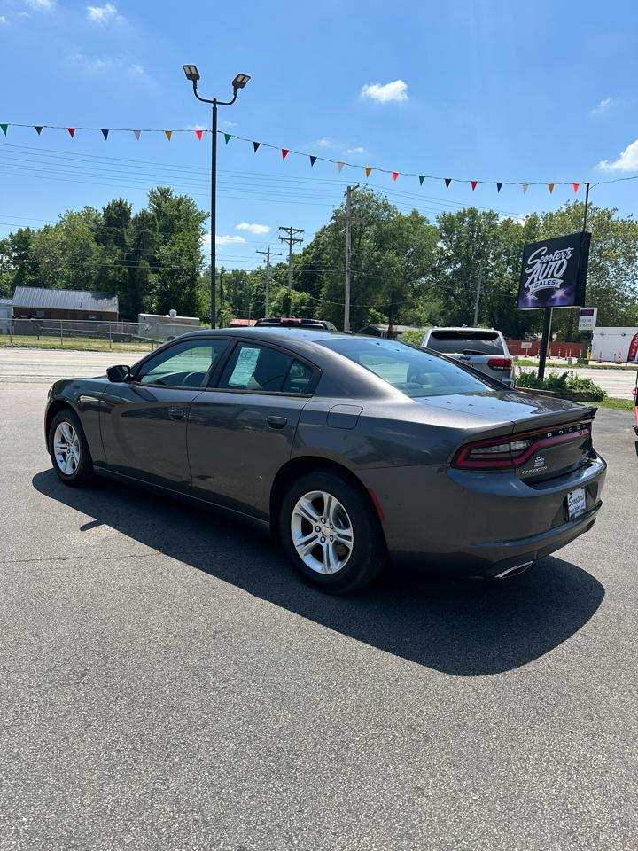 Dodge Charger SE 2015