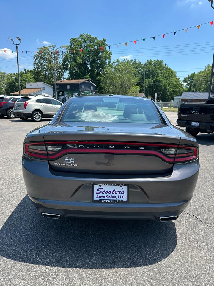 Dodge Charger SE 2015