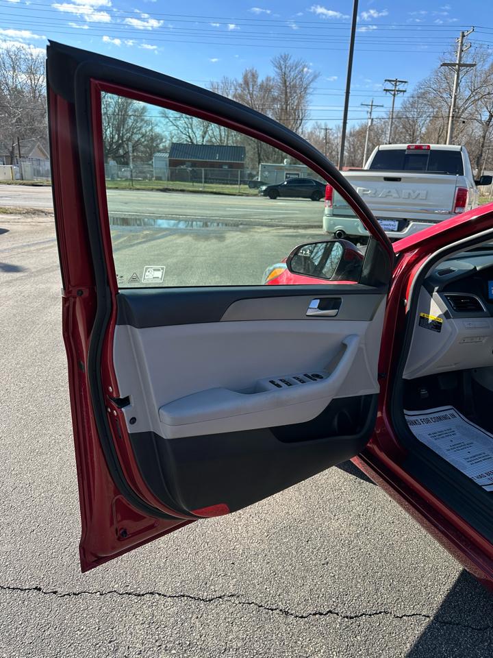 Hyundai Sonata SE 2015