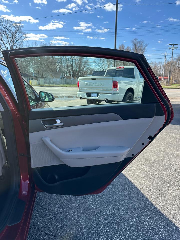 Hyundai Sonata SE 2015