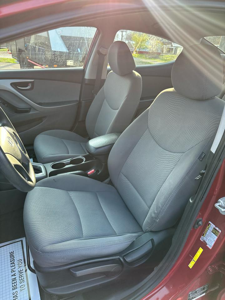 Hyundai Elantra Limited 2014