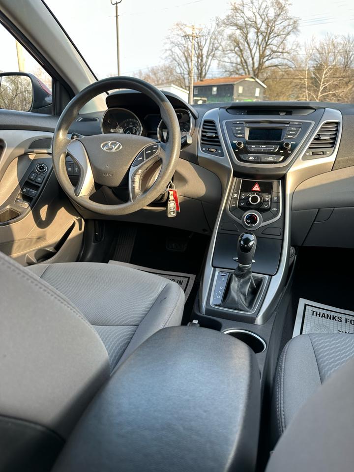 Hyundai Elantra Limited 2014