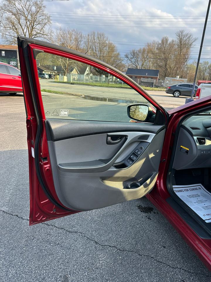 Hyundai Elantra Limited 2014