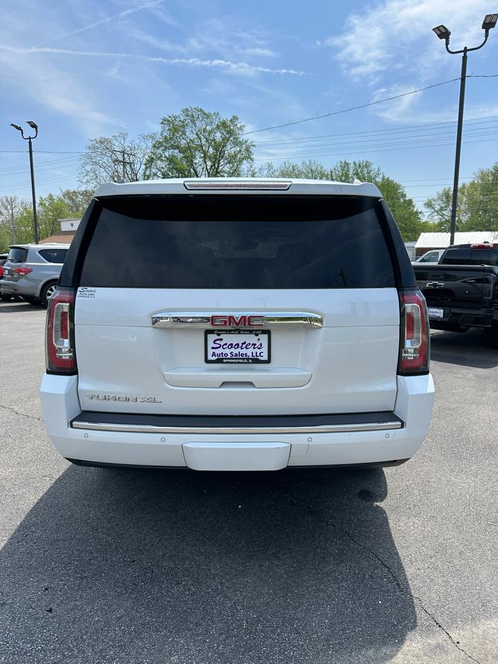GMC Yukon XL Denali 4WD 2016