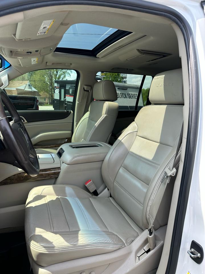 GMC Yukon XL Denali 4WD 2016