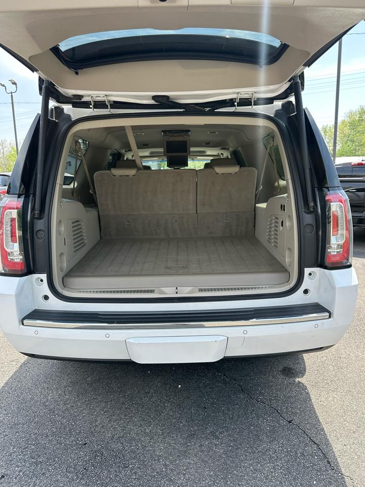 GMC Yukon XL Denali 4WD 2016