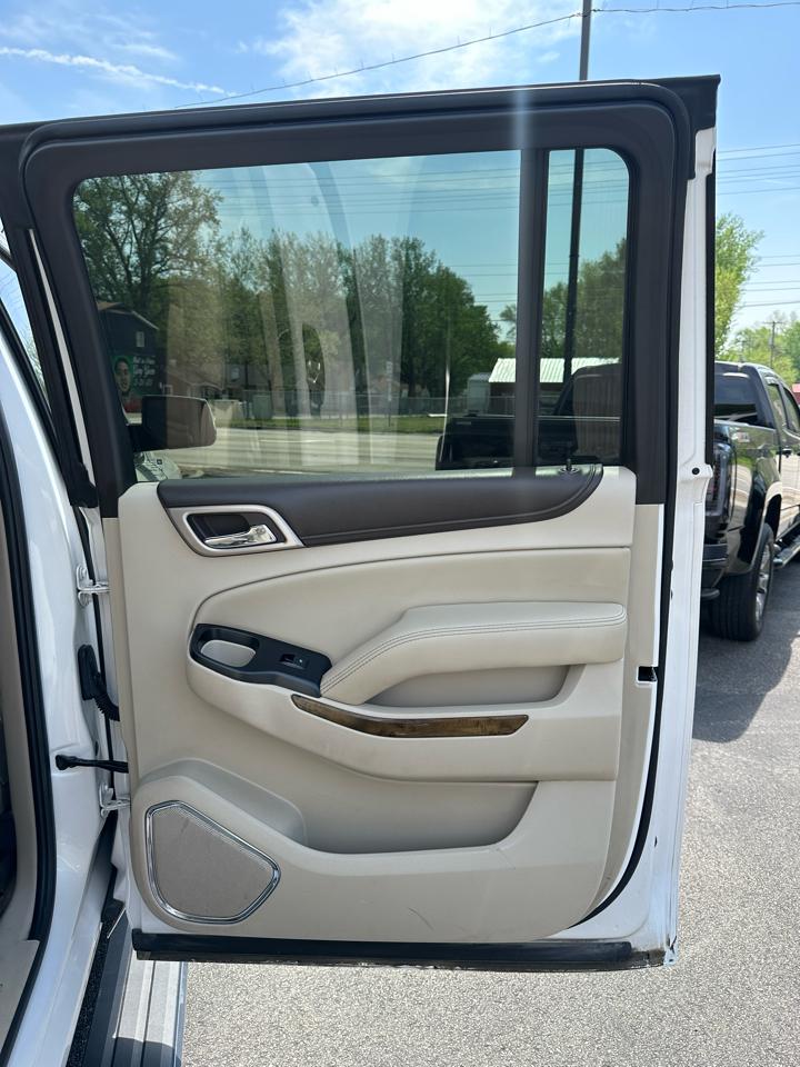 GMC Yukon XL Denali 4WD 2016