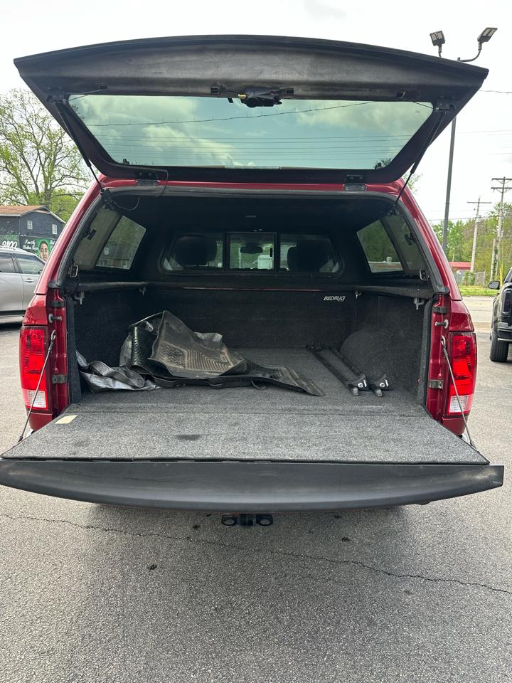 RAM 1500 SLT Crew Cab SWB 4WD 2014