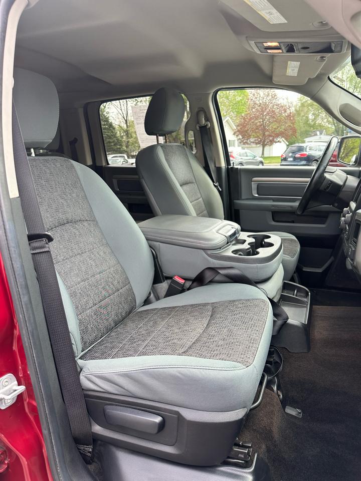 RAM 1500 SLT Crew Cab SWB 4WD 2014