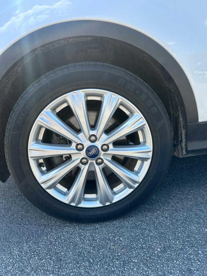 Ford Escape SEL 4WD 2019