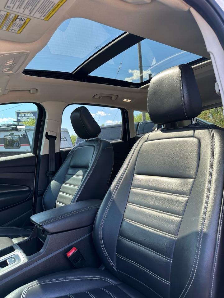 Ford Escape SEL 4WD 2019