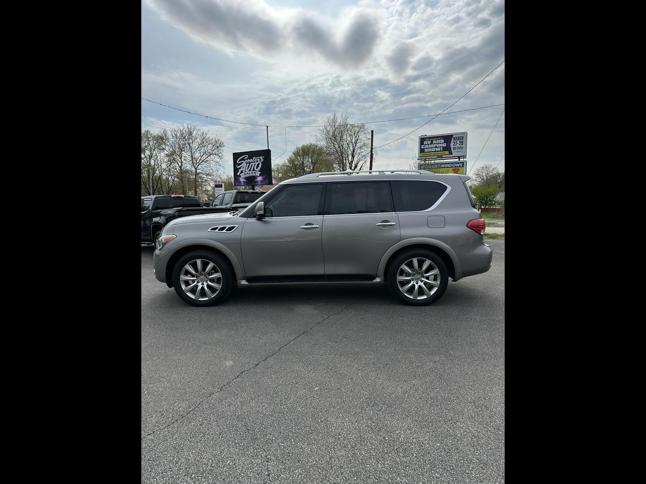 Infiniti QX56 4WD 2013