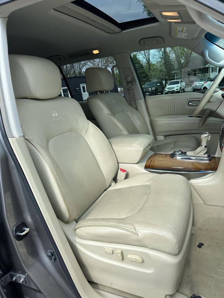 Infiniti QX56 4WD 2013