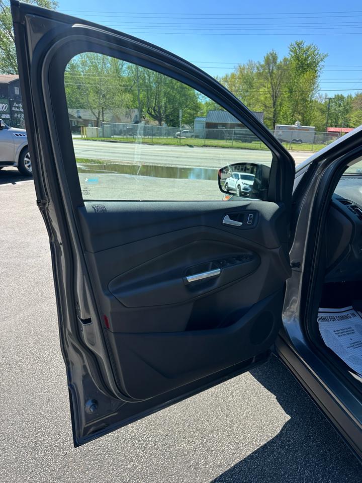 Ford Escape SE FWD 2014