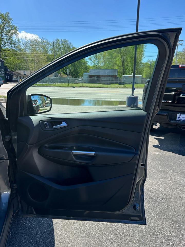 Ford Escape SE FWD 2014