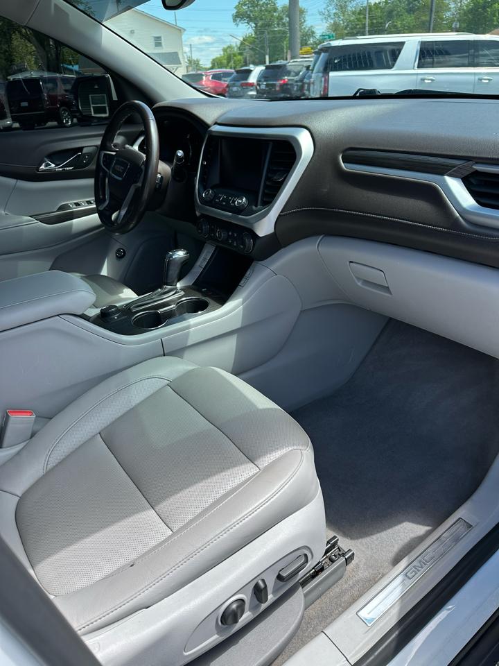 GMC Acadia SLT-1 FWD 2019